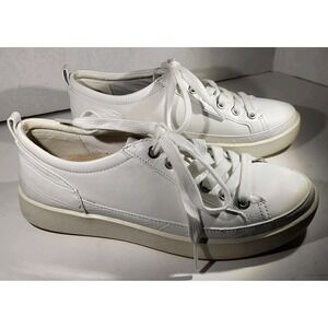 Vionic Winny Leather Sneakers Women's Size 7 White Orthotic Casual Comfort Shoe